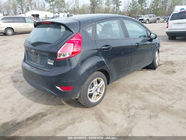 Ford FIESTA SE 2019 3FADP4EJ4KM134893 Image 4