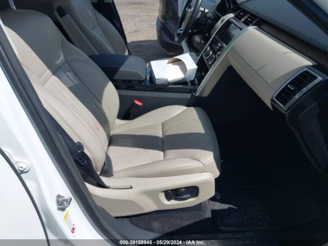 SALRRBBV8HA019783 Land Rover Discovery Hse