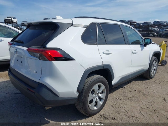 Toyota RAV4 LE 2019 2T3H1RFV1KW036821 Image 4