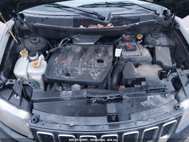 1C4NJCEB2HD186093 Jeep Compass High Altitude Fwd