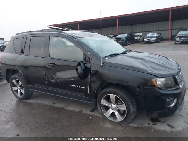 1C4NJCEB2HD186093 Jeep Compass High Altitude Fwd