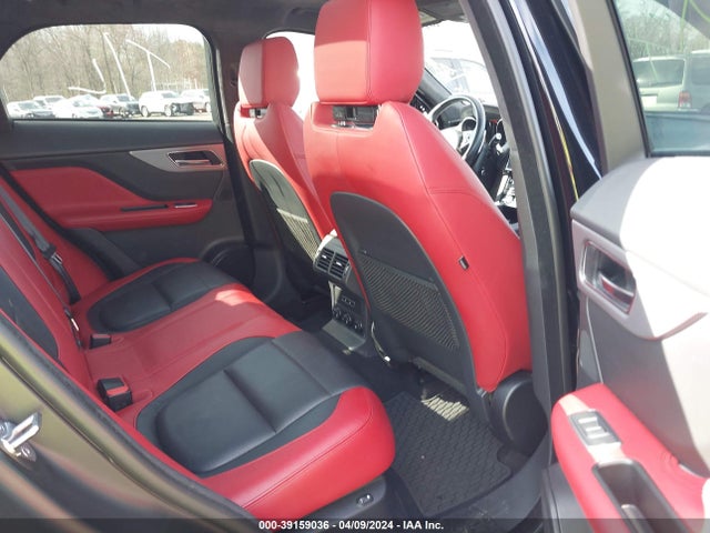 2020 JAGUAR F-PACE SADCM2FV1LA633934 Photo 7