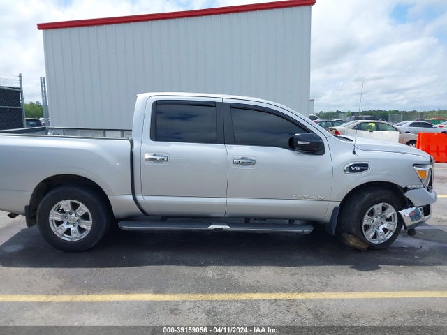 Nissan TITAN SV 2017 1N6AA1E62HN514254 Image 13