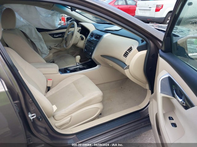 Nissan Altima 2.5 S 2014 1N4AL3AP4EC135146 Image 5