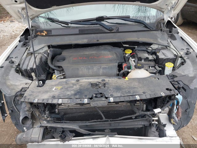 3C4NJDBB6JT291083 Jeep Compass Latitude 4x4