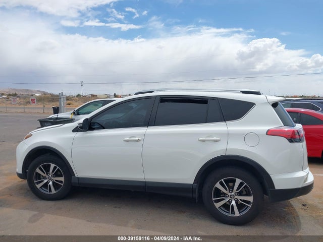 Toyota Rav4 Xle 2018 JTMWFREV8JJ183113 Image 14