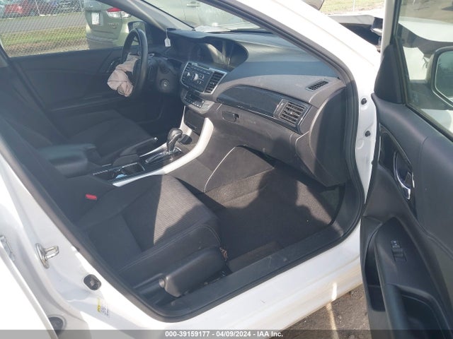 Honda Accord Sport 2015 1HGCR2F55FA114727 Image 5