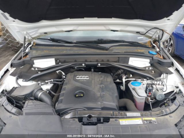 WA1M2AFPXHA079070 Audi Q5 2.0t Premium