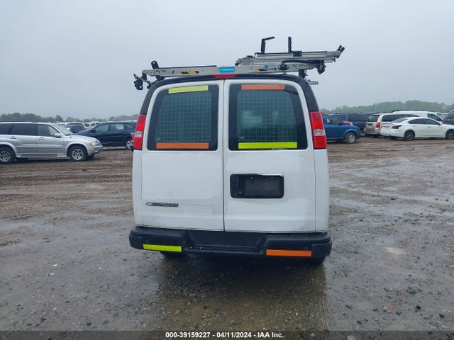Chevrolet Express 2500 Work Van 2019 1GCWGAFP9K1203191 Image 16