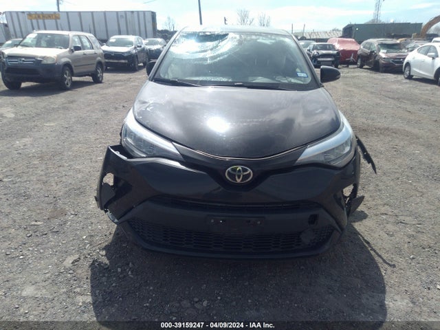 Toyota C-HR LE 2020 JTNKHMBX7L1077655 Image 12