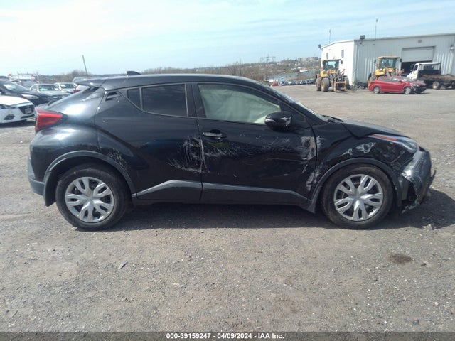 Toyota C-HR LE 2020 JTNKHMBX7L1077655 Image 13
