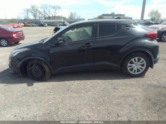 Toyota C-HR LE 2020 JTNKHMBX7L1077655 Image 14
