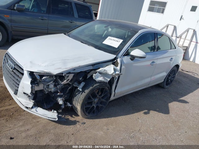 Audi A3 Premium Plus 2015 WAUEFGFF7F1018875 Image 2