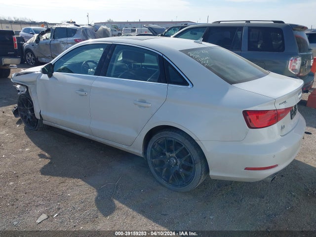 Audi A3 Premium Plus 2015 WAUEFGFF7F1018875 Image 3
