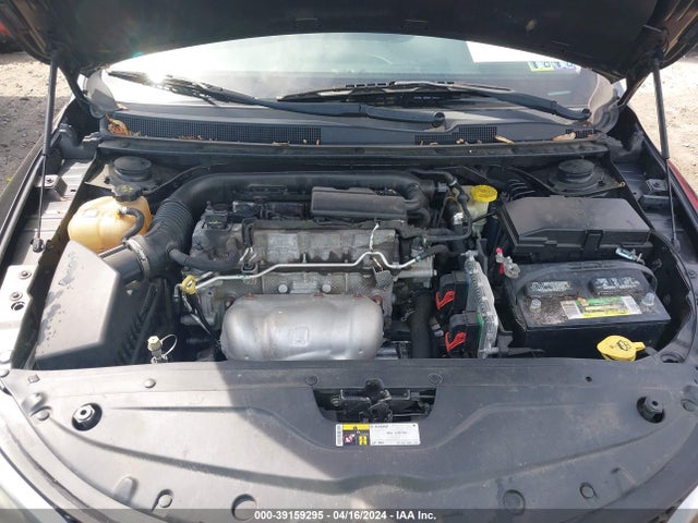 Chrysler 200 Limited 2015 1C3CCCAB5FN717029 Image 10