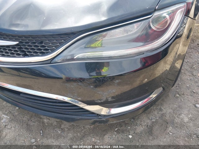 Chrysler 200 Limited 2015 1C3CCCAB5FN717029 Image 18