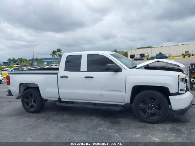 Chevrolet Silverado 1500 Custom 2018 1GCRCPEH2JZ354167 Image 13