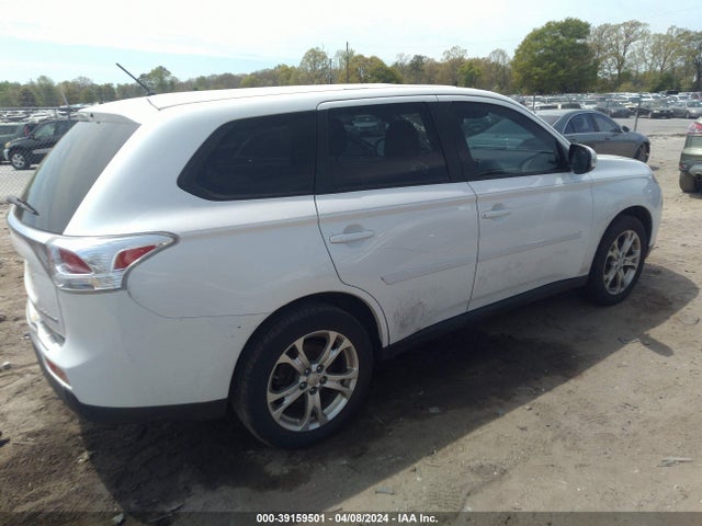 Mitsubishi Outlander Se 2014 JA4AD3A37EZ006734 Image 4
