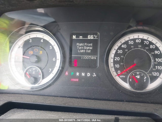 RAM 1500 Express  4x4 5'7 Box 2017 3C6RR7KT5HG696494 Image 7