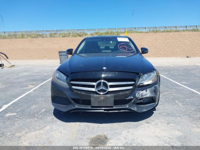 55SWF4JB1GU117242 Mercedes-Benz C 300 Luxury/sport
