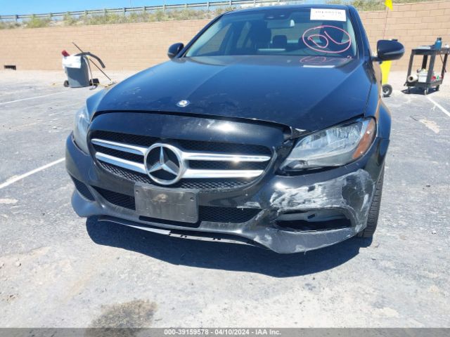 55SWF4JB1GU117242 Mercedes-Benz C 300 Luxury/sport