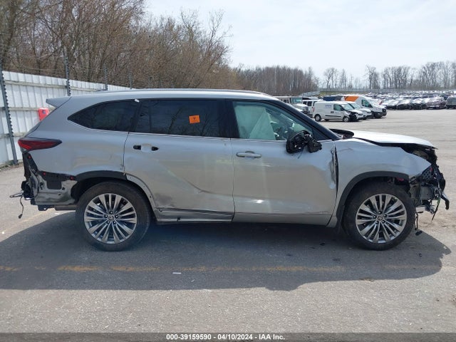 Toyota Highlander Hybrid Platinum 2024 5TDEBRCH4RS608099 Image 14
