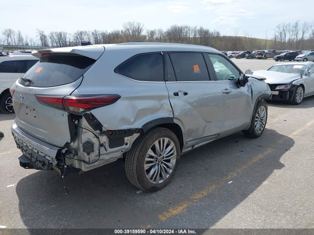 Toyota Highlander Hybrid Platinum 2024 5TDEBRCH4RS608099 Image 4