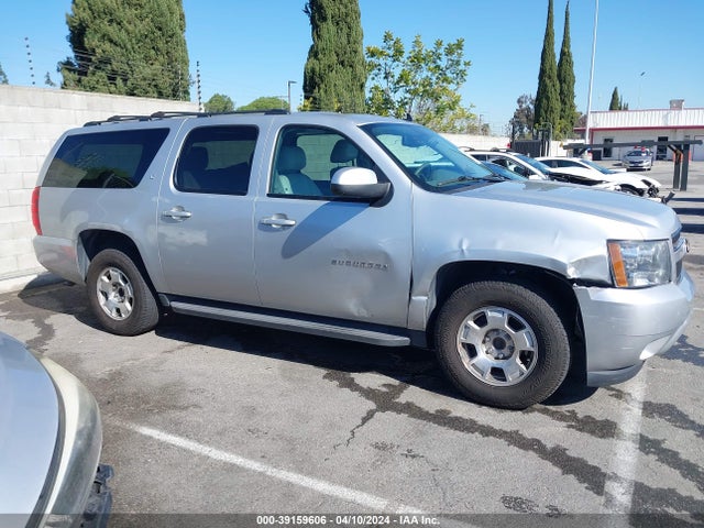 Chevrolet Suburban 1500 Lt 2014 1GNSCJE06ER231722 Image 13