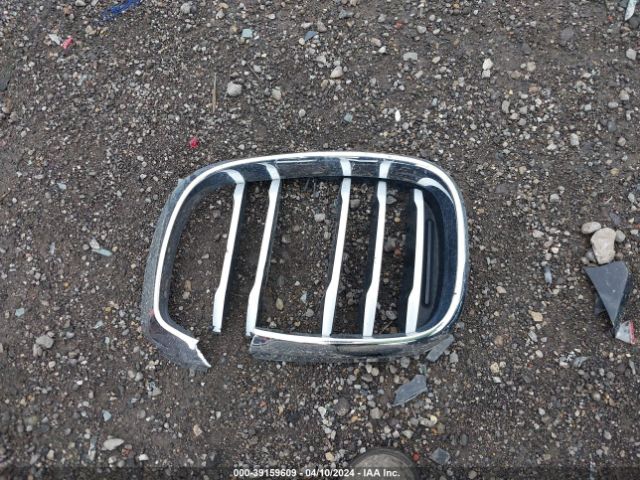 5UXTR7C57KLE96047 BMW X3 Sdrive30i