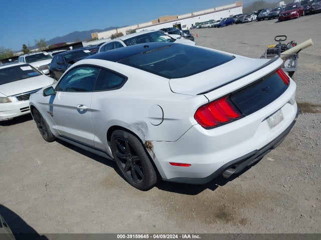 Ford Mustang Ecoboost Fastback 2020 1FA6P8THXL5114283 Image 3