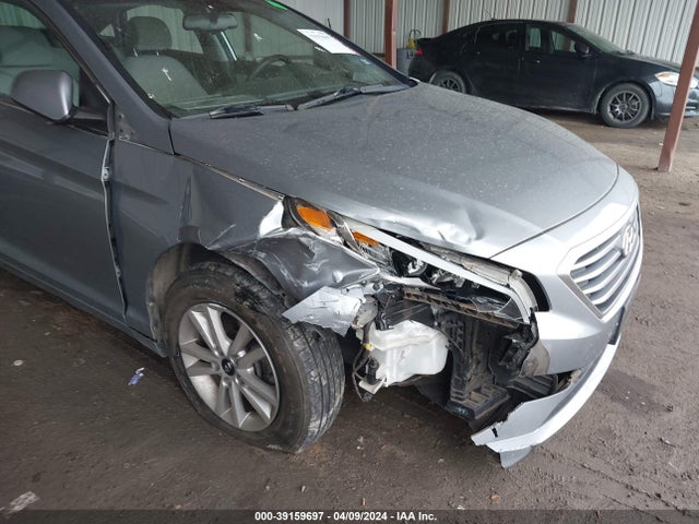 Hyundai SONATA SE 2016 5NPE24AF9GH264745 Image 6