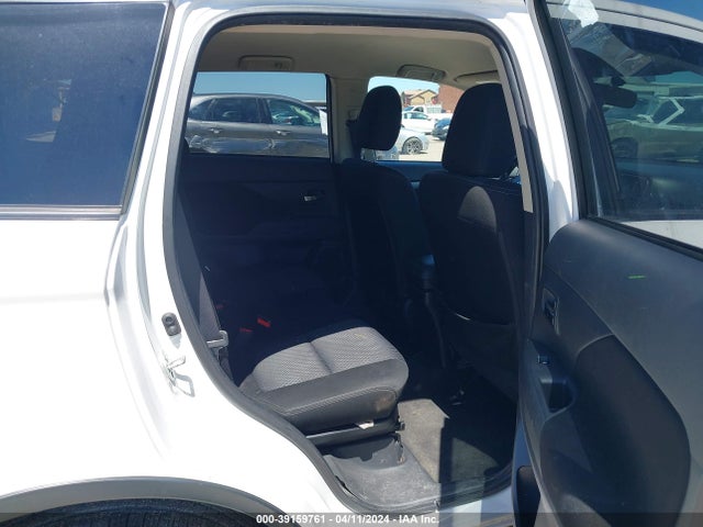 JA4AD3A37GZ000466 Mitsubishi Outlander Se