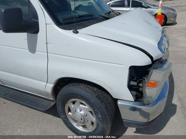 Ford E-350 Super Duty Xlt 2014 1FBNE3BL9EDA40677 Image 21