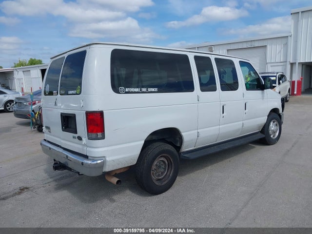 Ford E-350 Super Duty Xlt 2014 1FBNE3BL9EDA40677 Image 4