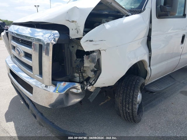 Ford E-350 Super Duty Xlt 2014 1FBNE3BL9EDA40677 Image 6