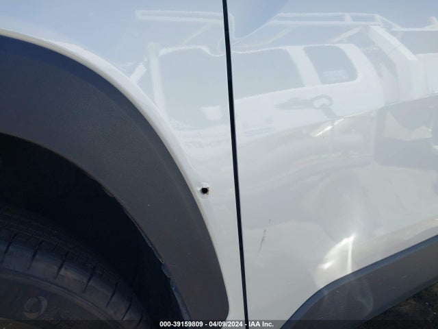 Toyota Corolla Cross L 2022 7MUAAABG6NV032429 Image 18