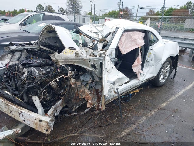 Chevrolet Camaro 1lt 2014 2G1FB1E39E9316015 Image 2