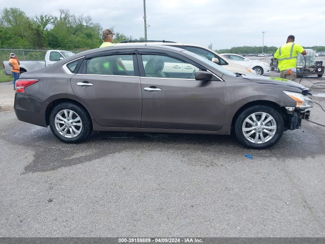 Nissan Altima 2.5 S 2014 1N4AL3AP0EN245910 Image 13
