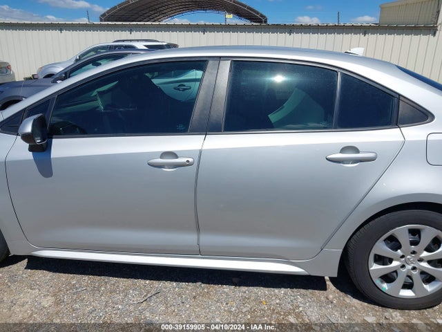 Toyota COROLLA LE 2020 5YFEPRAEXLP096312 Image 15