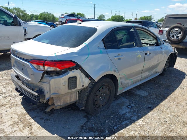 Toyota COROLLA LE 2020 5YFEPRAEXLP096312 Image 4