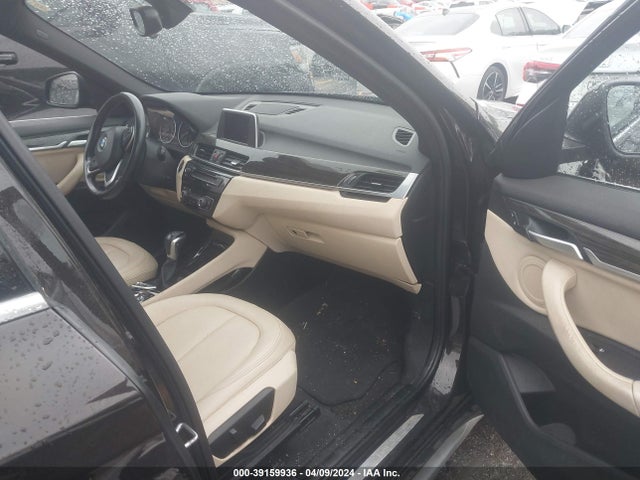 BMW X1 Xdrive28i 2016 WBXHT3C35GP884684 Image 5