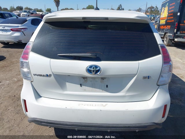 Toyota Prius V Four 2015 JTDZN3EU1FJ037311 Image 16