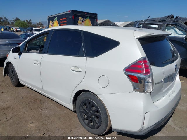 Toyota Prius V Four 2015 JTDZN3EU1FJ037311 Image 3