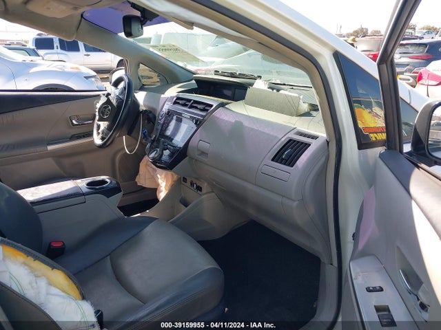 Toyota Prius V Four 2015 JTDZN3EU1FJ037311 Image 5