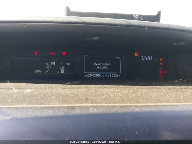Toyota Prius V Four 2015 JTDZN3EU1FJ037311 Image 7