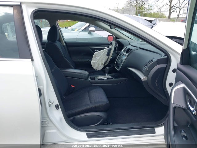 Nissan Altima 2.5 S 2017 1N4AL3APXHC259331 Image 5