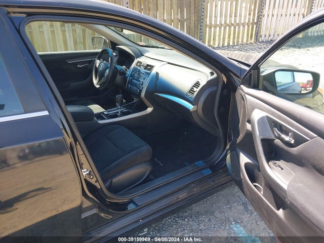 Nissan Altima 2.5 S 2014 1N4AL3AP4EN386155 Image 5