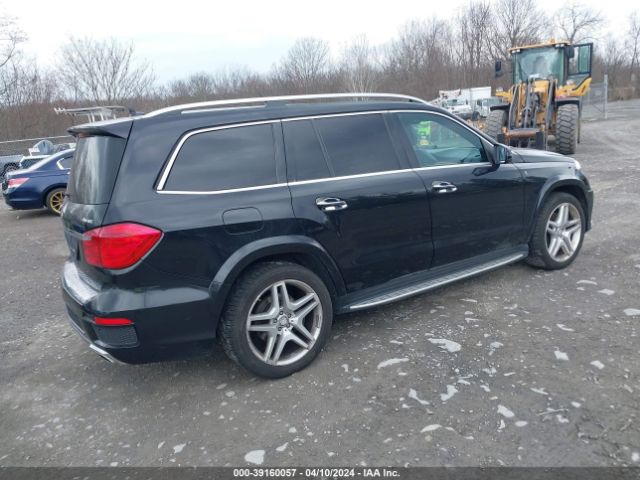 4JGDF7DE5GA698121 Mercedes-Benz Gl 550 4matic