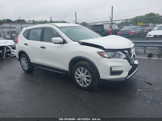 Nissan ROGUE S 2017 JN8AT2MTXHW140808 головне зображення