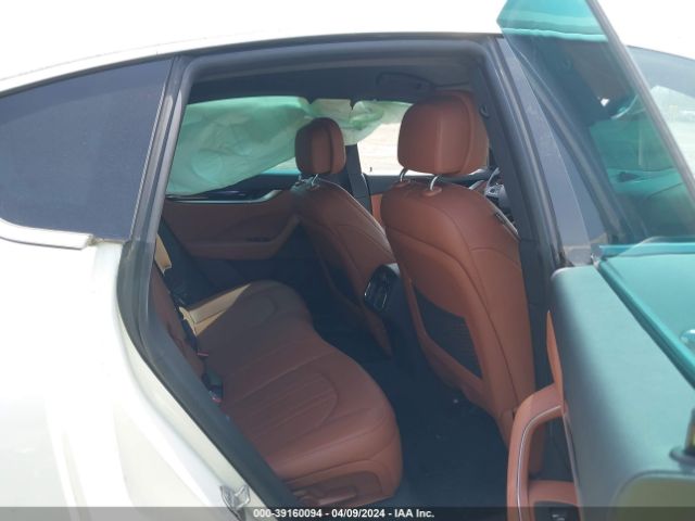 ZN661XUA2HX230904 Maserati Levante